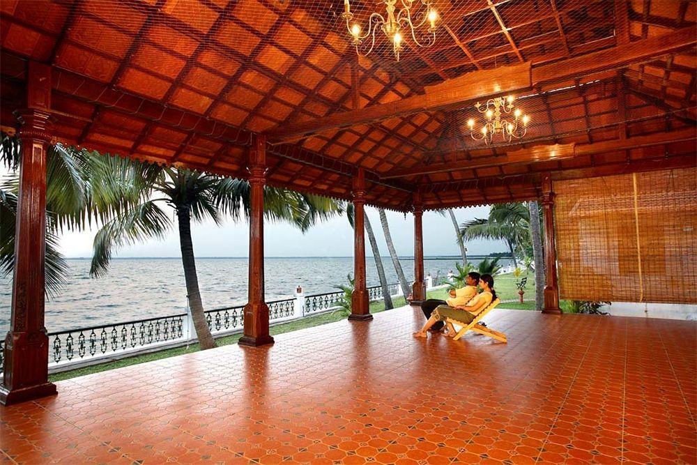 Cocobay Resort Kumarakom Buitenkant foto