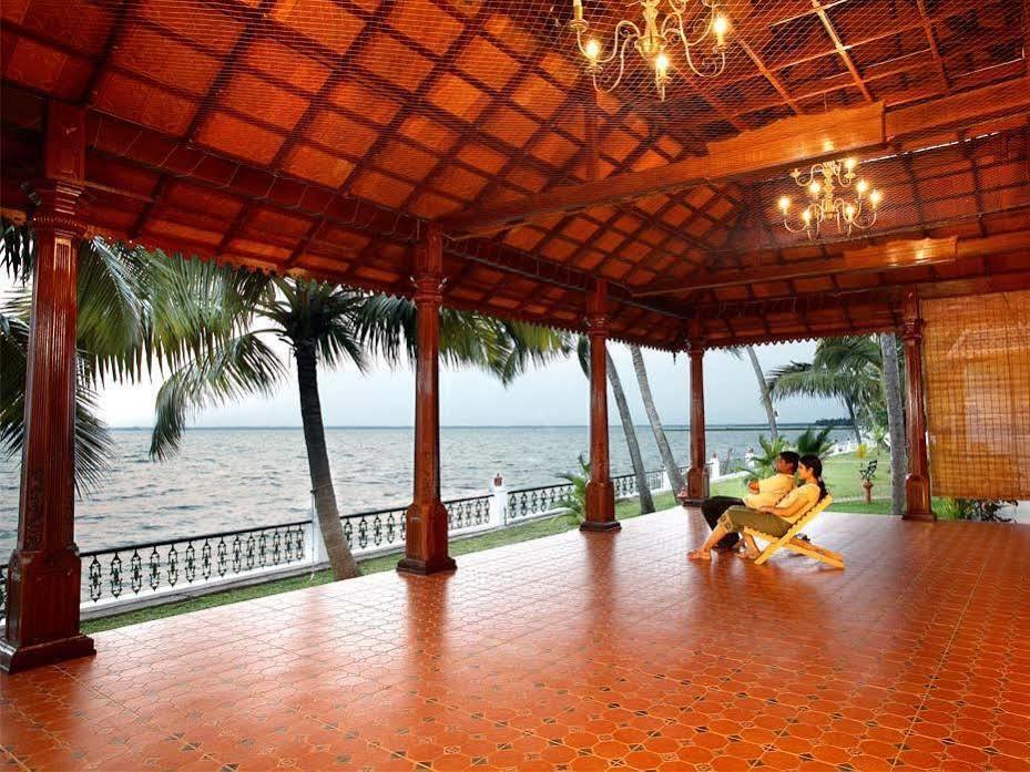 Cocobay Resort Kumarakom Buitenkant foto